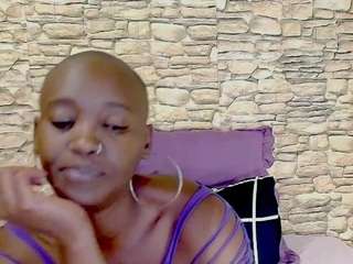 EbonyOlive69