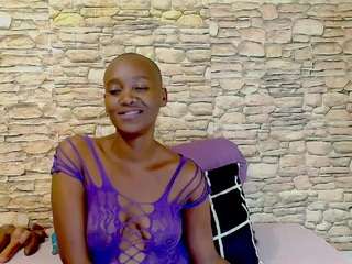 EbonyOlive69