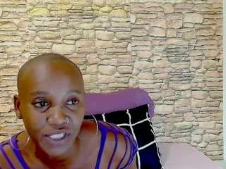 EbonyOlive69