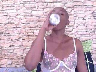 EbonyOlive69