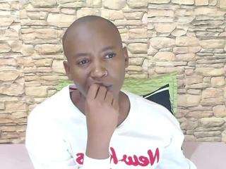 ebonyolive69