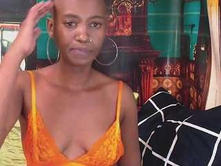 EbonyOlive69
