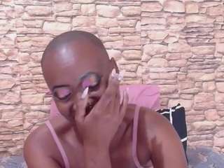 EbonyOlive69