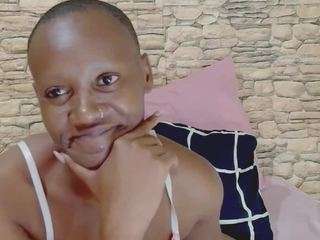 ebonyolive69