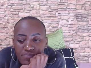 EbonyOlive69