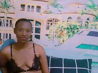 Live cam show with EbonyOlive69