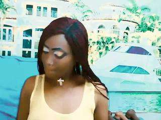 EbonyOlive69