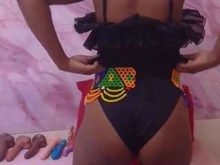 ebonyolive69
