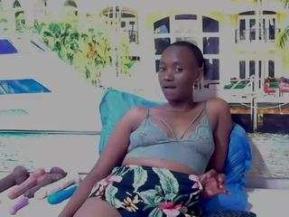 ebonyolive69