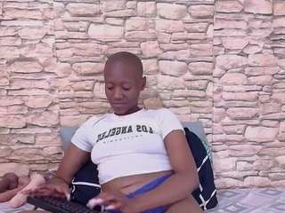 ebonyolive69