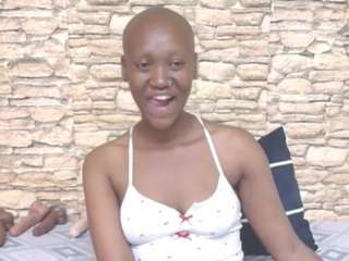 EbonyOlive69