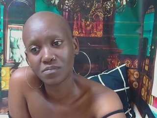 EbonyOlive69