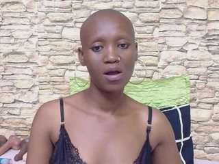 EbonyOlive69