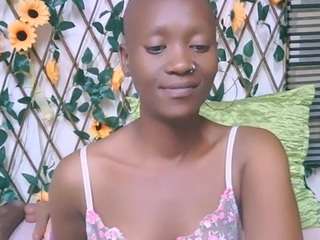 EbonyOlive69 live cam preview