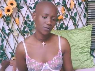 EbonyOlive69