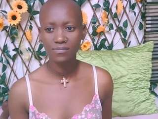 EbonyOlive69 live cam preview
