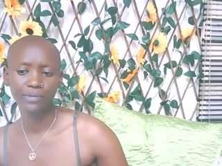 EbonyOlive69