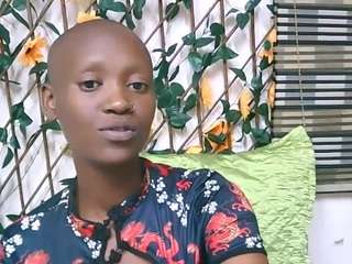 EbonyOlive69