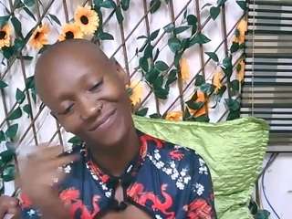 EbonyOlive69