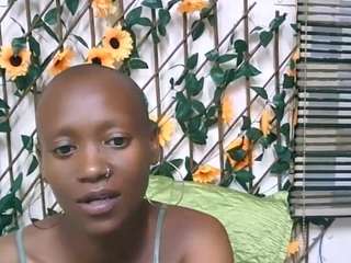 EbonyOlive69