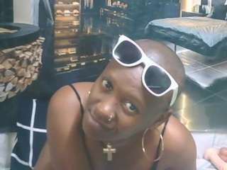 ebonyolive69