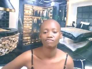 ebonyolive69