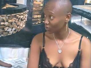EbonyOlive69