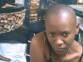 EbonyOlive69