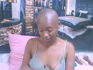 EbonyOlive69
