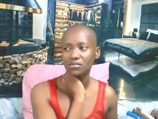EbonyOlive69