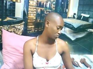 EbonyOlive69