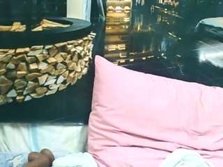 EbonyOlive69