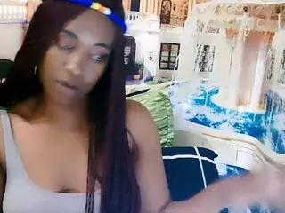 EbonyOlive69's Live Sex Cam Show