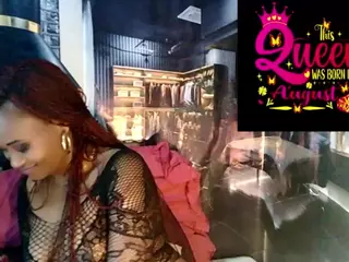 EbonyOlive69's Live Sex Cam Show