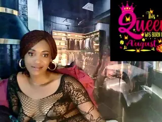 EbonyOlive69's Live Sex Cam Show