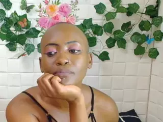 EbonyOlive69's Live Sex Cam Show