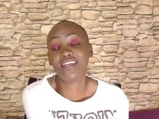 EbonyOlive69's Live Sex Cam Show