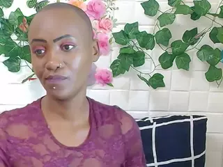 EbonyOlive69's Live Sex Cam Show