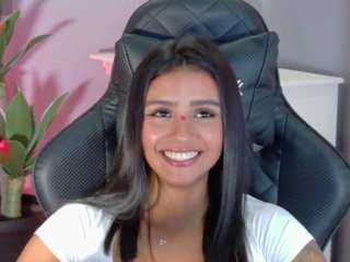 emiilieevaans Sex Cam Show