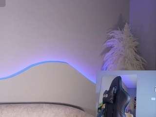 emiilieevaans live webcam show
