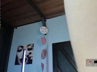 emiliwilliams Live Webcam on CamSoda