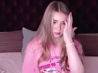 EvaPeachh's Live Sex Cam Show