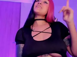 HollyKitten's Live Sex Cam Show