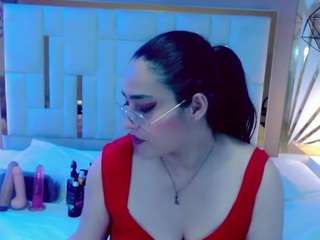 kaissy-bunny Live Webcam on CamSoda