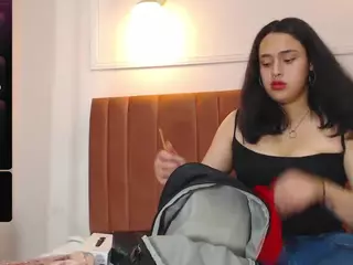 kaissy-bunny's Live Sex Cam Show