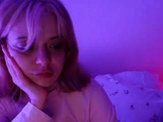 katiemelone Live Webcam on CamSoda