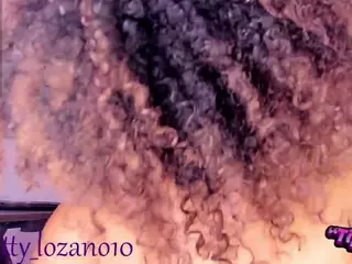 katty-lozano's Live Sex Cam Show