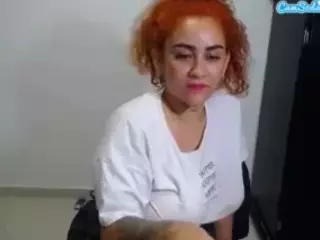 leidy-bigboobs's Live Sex Cam Show