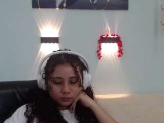 mayamoira webcam