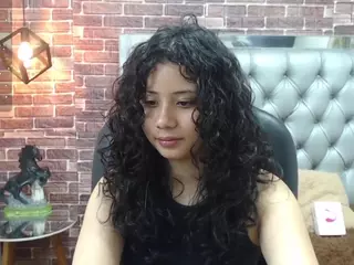mayamoira's Live Sex Cam Show